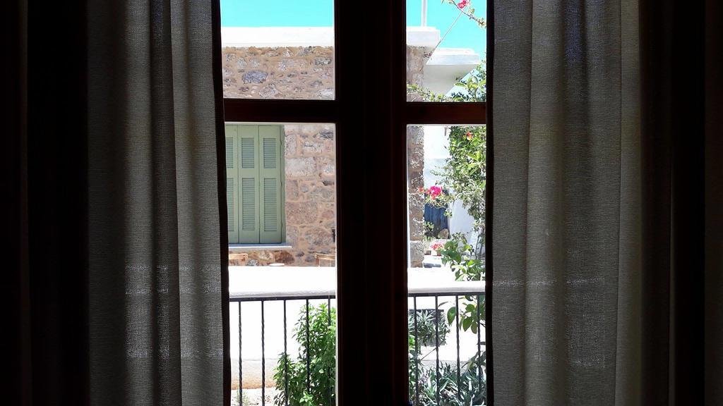 Granny'S House Apartment Palekastro Exterior photo